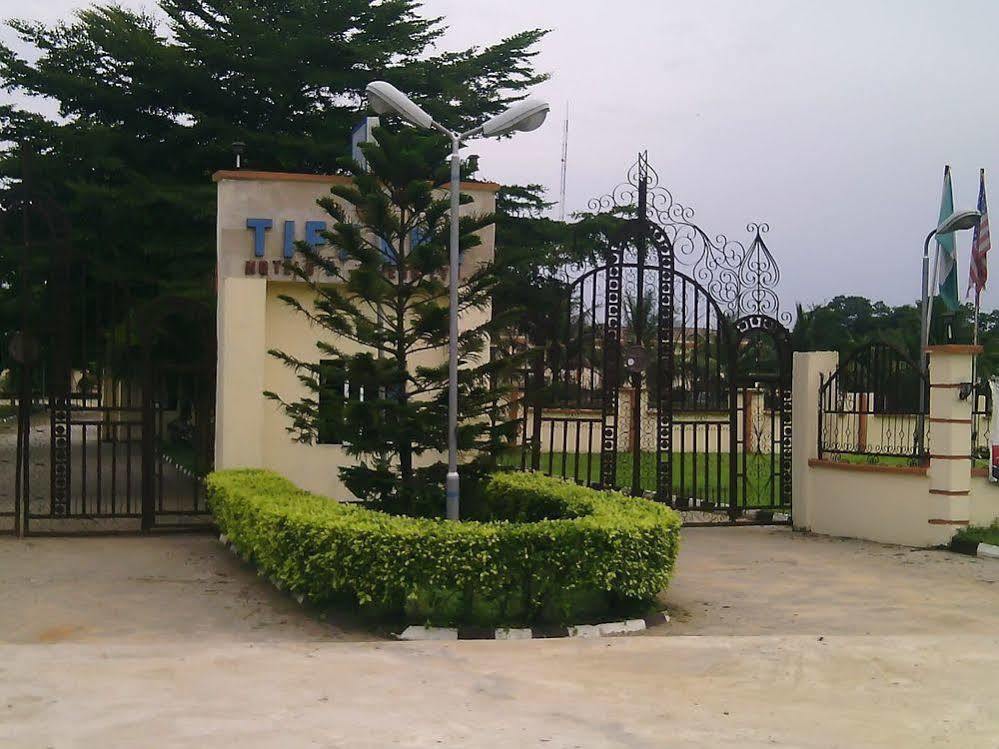 Tiffany Hotel And Towers Imogwu-Agwa Exterior foto
